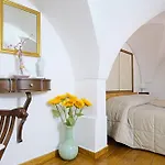 Vicolo Dell'arco Holiday home